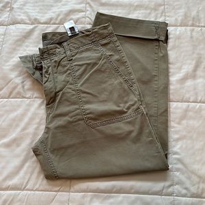 Banana Republic Boyfriend Chino 12